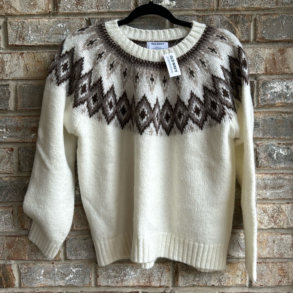 NWT old navy sweater